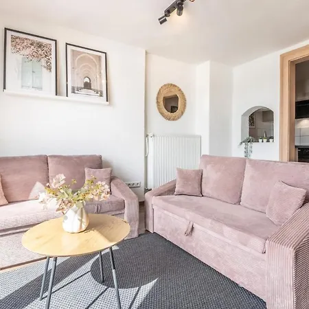 アパート Wunderschoene Direkt Am Rhein ノイヴィート