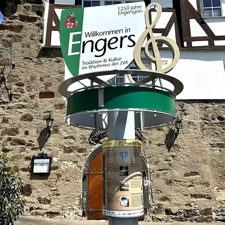 Wunderschoene Direkt Am Rhein *